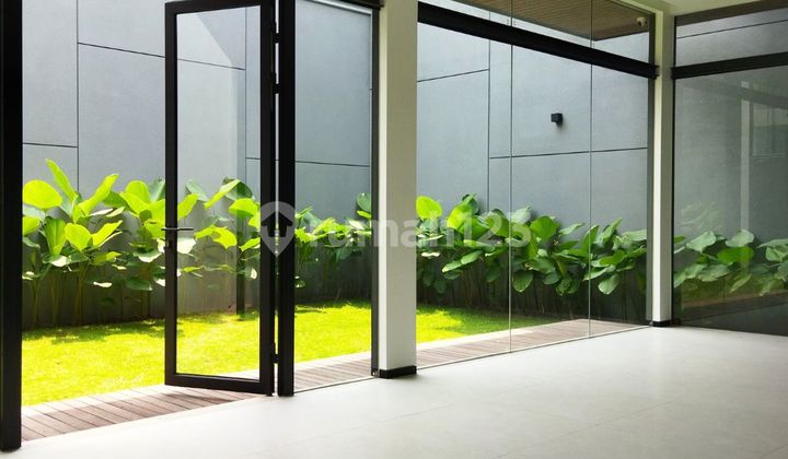 Rumah Minimalis Modern Kota Baru Parahyangan 2