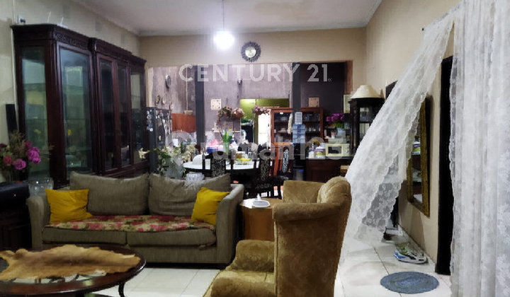 Rumah Di Mainroad Komplek Mekarwangi Jalan Besar 2