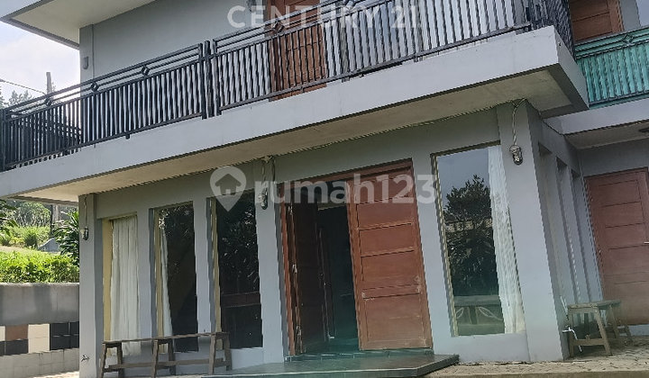 Villa 3lantai Ada View Di Villa Istana Bunga, Lembang Bandung Villa 3lantai Ada View Di Villa Istana Bunga, Lembang Bandung