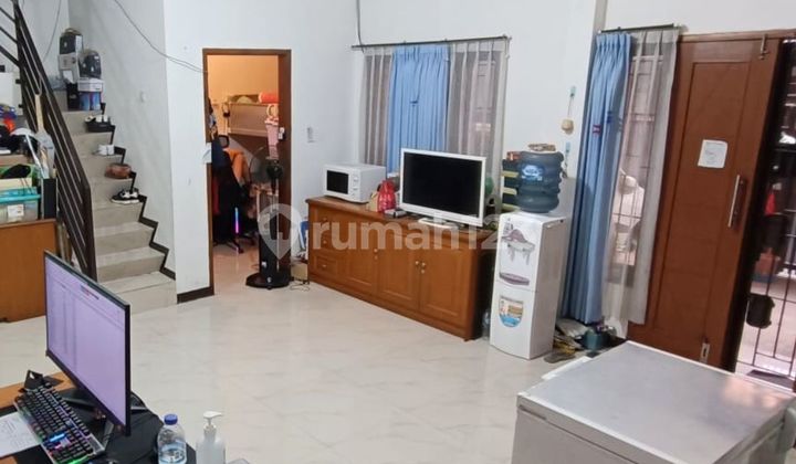 Rumah Leuwi Anyar 2 Lantai Dekat Stasiun Leuwipanjang Rumah Leuwi Anyar 2 Lantai Dekat Stasiun Leuwipanjang