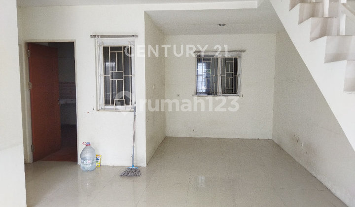 House in Antapani Sweet Residence Housing, Antapani, Bandung