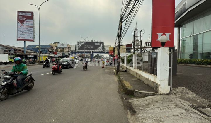 For Sale Ready-to-Use Showroom Ex Honda Serpong @ 175m/lease 5m/year* For Sale Ready-to-Use Showroom Ex Honda Serpong @ 175m/lease 5m/year*