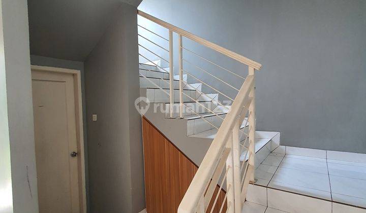 Disewakan Rumah Bagus Kompleks Buaran 2