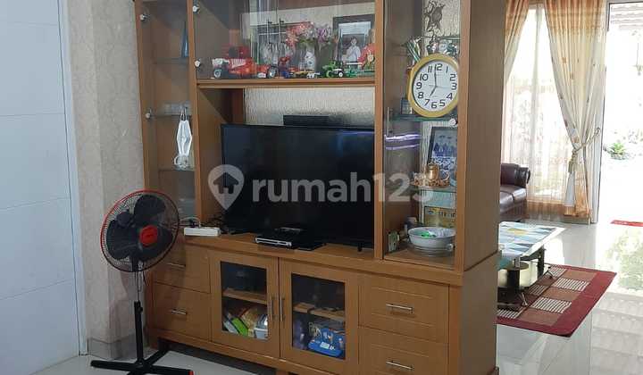 Dijual Rumah Bagus Grand Galaxy 2