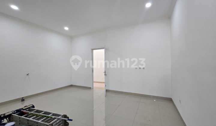 Exclusive Jual Rumah Baru Janur Asri Lebar Jlanan 3 Mobil 6x17 3lt Selatan 4plus1kt 3plus1km  2