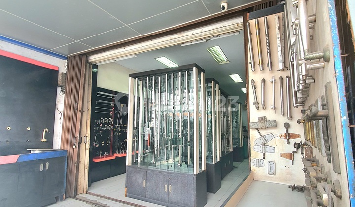 Strategic Location of Percetakan Negara Shop House 2