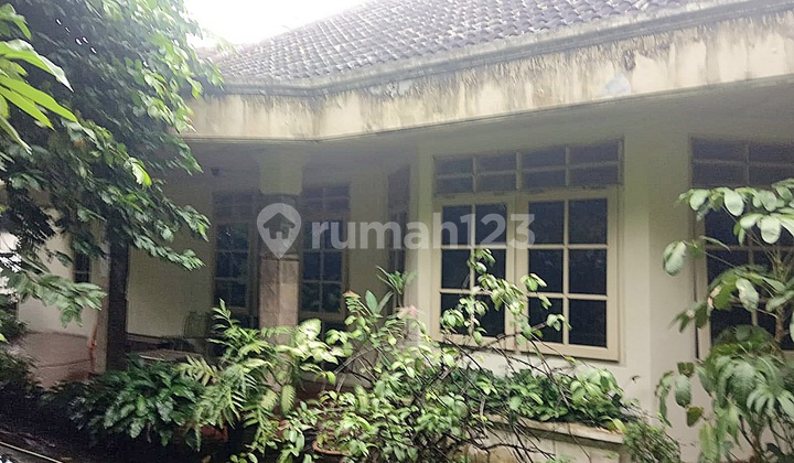 Di Jual Rumah Hoek Di Cikini Menteng 2