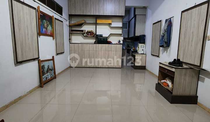 Dijual Cepat Rumah Siap Huni 3 Lantai Di Cempaka Putih Barat 2