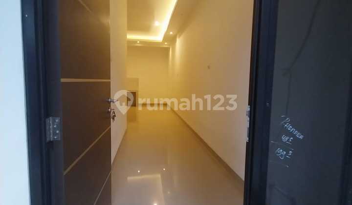 Brand New Modern House Cempaka Putih Ready 3 Unit 2