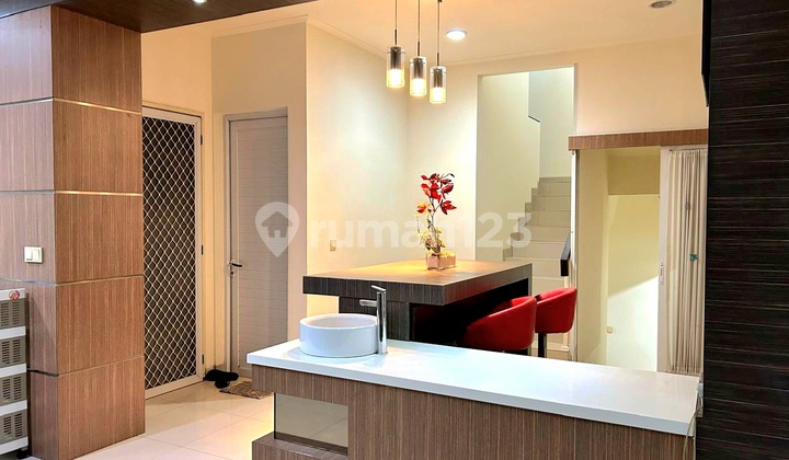 Turun Harga !! Rumah Bagus Full Funishef Siap Huni 