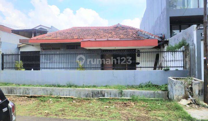 Dijual Rumah Kayu Putih Hitung Tanah 1