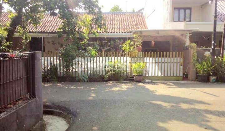 Jual Rumah Hitung Tanah Kemanggisan 1