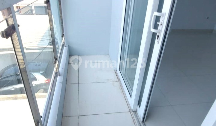 Rumah Minimalis Imperial Jalanan 3 Mbl 6x19  2