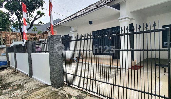 Turun Harga! Jual Cepat Rumah Kav Marinir Pondok Kelapa 2