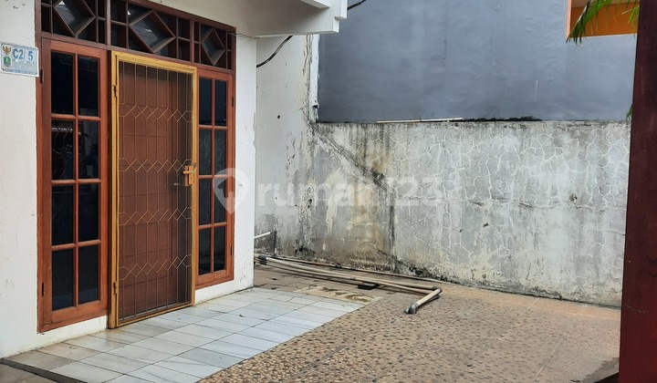 Rumah Standard Di Rawa Lumbu