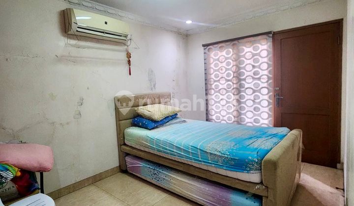 For Sale Ready-to-Occupy 10X20m2 House in Kedoya Strategic Access @5.8B 2