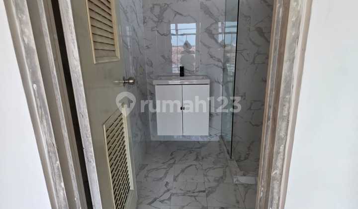 Cheapest Beautiful House Ready to Live Furnished Paris Garden Lippo Karawaci 2