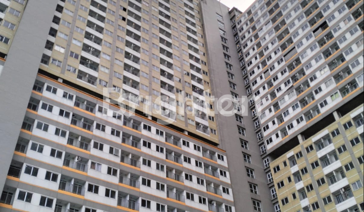 Apartemen LRT City Sentul di Jalan Sentul Raya, Babakan Madang, Bogor, Jawa Barat, dan dekat dengan exit tol Sirkuit Sentul Apartemen LRT City Sentul di Jalan Sentul Raya, Babakan Madang, Bogor, Jawa Barat, dan dekat dengan exit tol Sirkuit Sentul