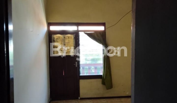 HOUSE IN WARU REWWIN 2