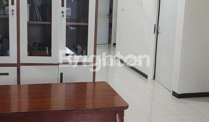 RUMAH NIRWANA EKSEKUTIF SURABAYA TIMUR 2