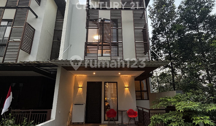 Rumah Nyaman Siap Huni Di Greenwich Park,Whelford BSD City