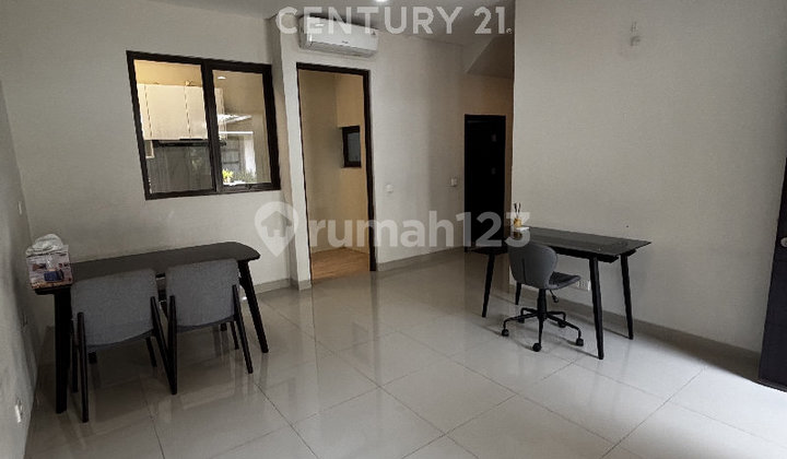 Comfortable and Strategic Home Vanya Park BSD City Premium 2