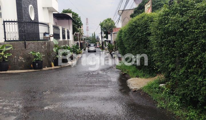 Rumah Dijual Cigadung  2