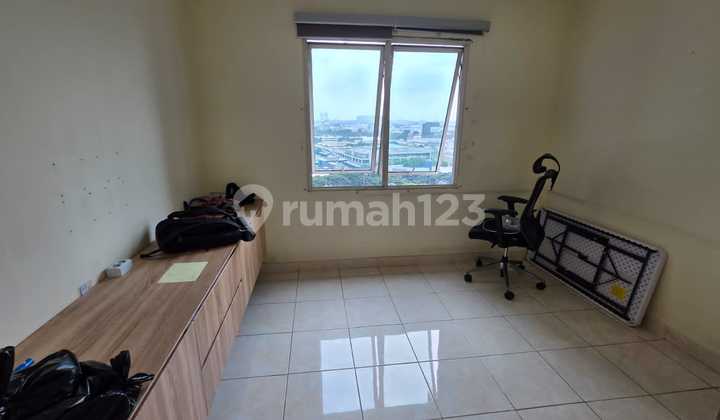 Dijual Cepat Apartment 2 BR Bagus Semi Furnished, Jakarta Utara