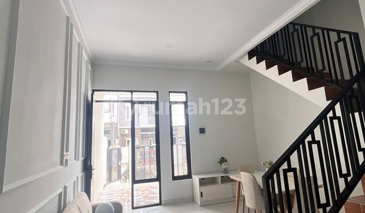 Dijual Rumah Bangunan Baru di Harapan Indah Kota Bekasi