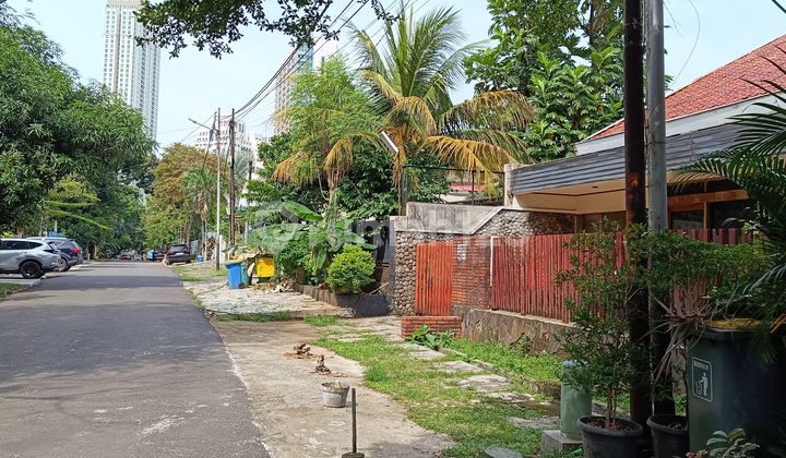 For Sale Old House Land Count In Kebayoran Baru South Jakarta For Sale Old House Land Count In Kebayoran Baru South Jakarta