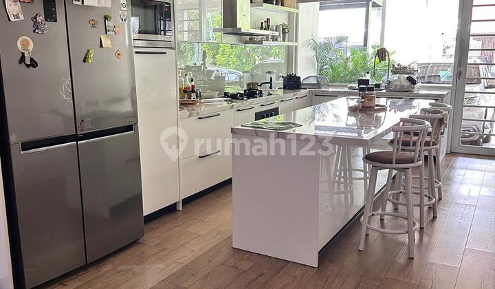 Dijual Rumah Di Cluster Asia Tropis Harapan Indah Bekasi 2