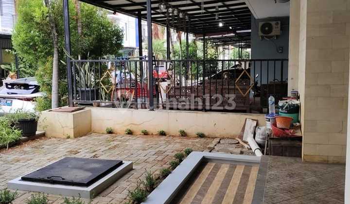 For Rent House in Cluster Harmony Harapan Indah Bekasi 2