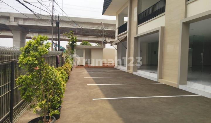 Office Building for Rent on Kalimalang Inspection Road, Jakarta