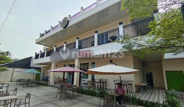 For Sale Restaurant In Sumarecon Bekasi