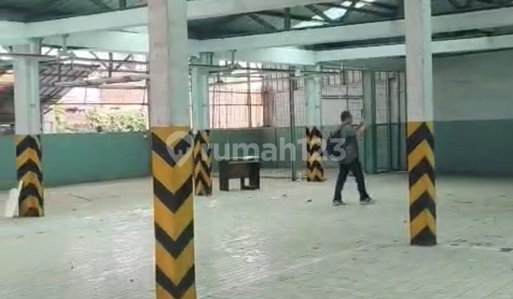 Disewakan Bangunan Eks Dealer Mobil Jln Raya Bogor. Cisalak
