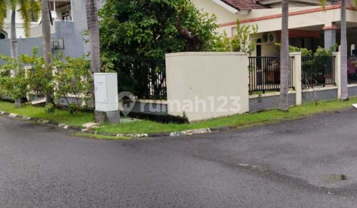 Dijual Rumah Hook di Cluster Aralia Harapan Indah Bekasi