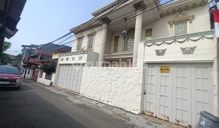 Disewakan Rumah Di Tebet Utara. Jakarta