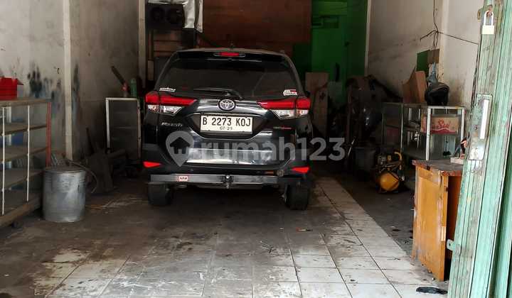 For sale: Shop house behind Bella Hospital, Bekasi City 2