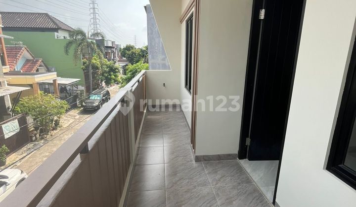 Dijual Rumah 2 Lantai Di Taman Harapan Baru Medan Satria Bekasi 2