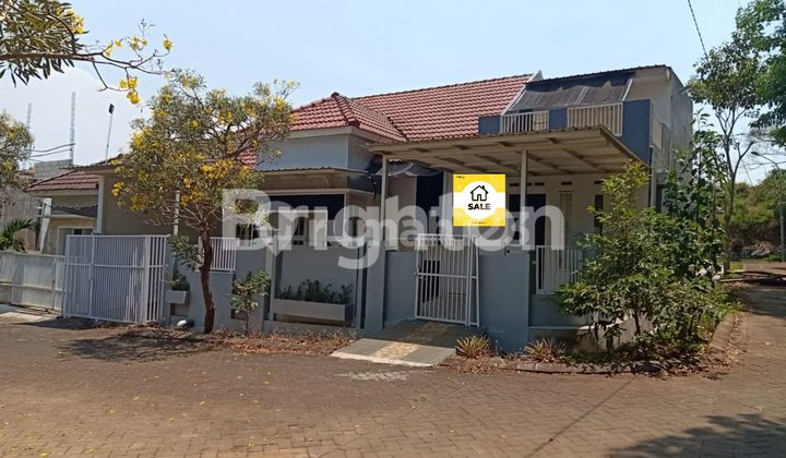 rumah modern minimalis di daerah Singosari 
