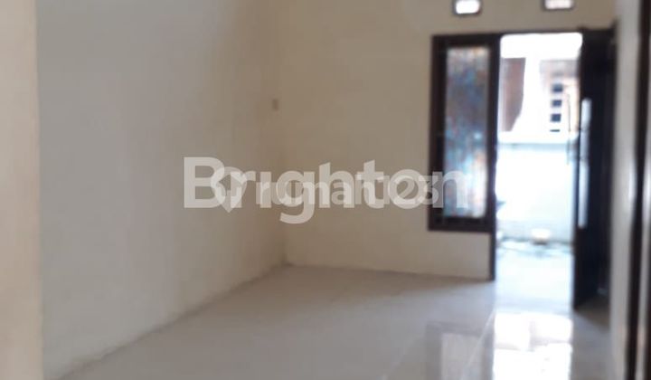 Minimalist house in the Sukun area, Malang 2