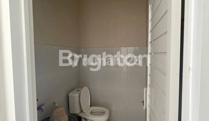 A minimalist modern house in Pakisaji, Malang