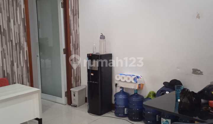 Disewakan Ruko Plaza 3 Pondok Indah (jp)