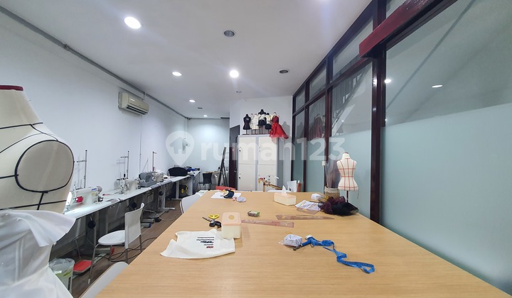 For Rent: Pondok Indah Shop House Facing Main Road (jp Cm) 2
