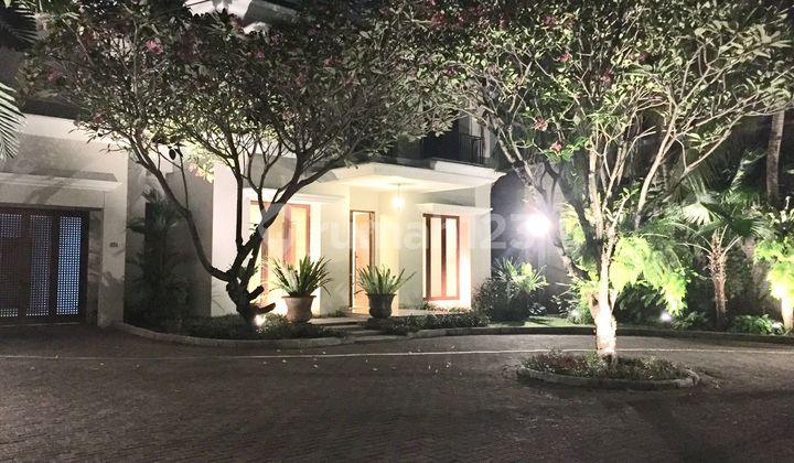 Luxury House For Rent in Cilandak (Fully Furnished) 2