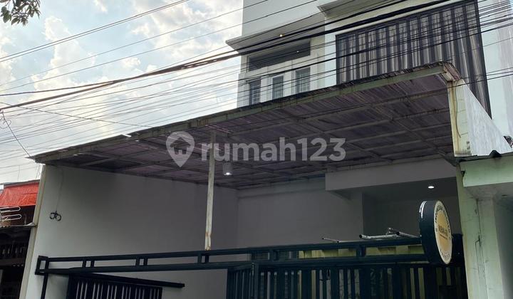 Dijual Rumah 2 Lantai Di Pondok Pinang.furnished Ada Kolam Renang. Ekonomis (ir)