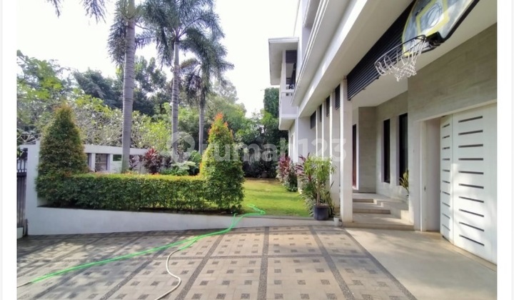 Now Selling Luxury House, Strategies in Kemang (Ir, Lm) Now Selling Luxury House, Strategies in Kemang (Ir, Lm)