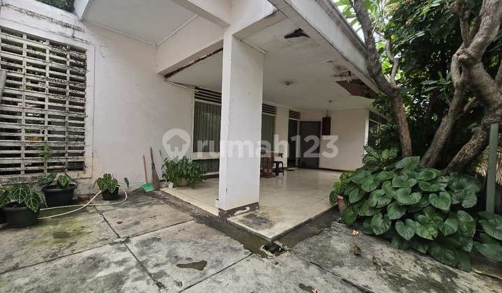 Rumah For Sale /rent.jln.bromo.guntur . Jakarta Selatan.lm