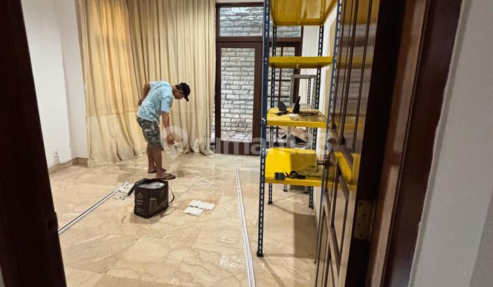 Disewakan Rumah Mewa,Strategies di Permata Hijau(Lm) 2