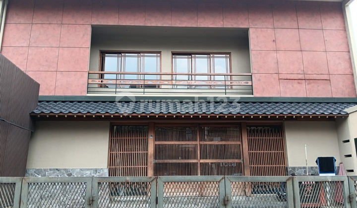 Disewakan Ruang Usaha Strategis Di Kebayoran Baru (jp Cm) Disewakan Ruang Usaha Strategis Di Kebayoran Baru (jp Cm)